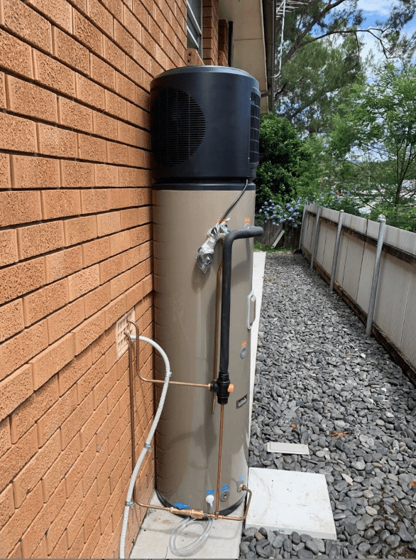 hot-water-heat-pump-rebate-nsw-cyanergy